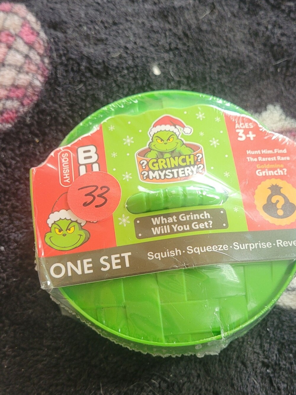 Grinch Mystery Green Squishy Surprise - One Set